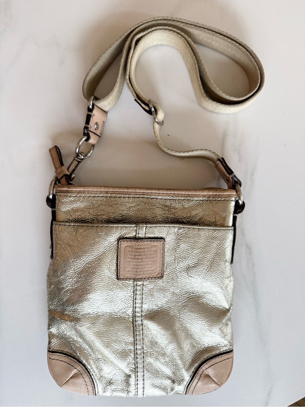 Y2K Coach Metallic Silver Swingpack Crossbody w/ Tan Trim & Adjustable Strap